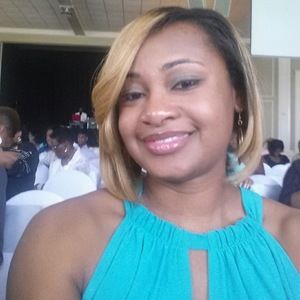 Meet your Posher, Iesha